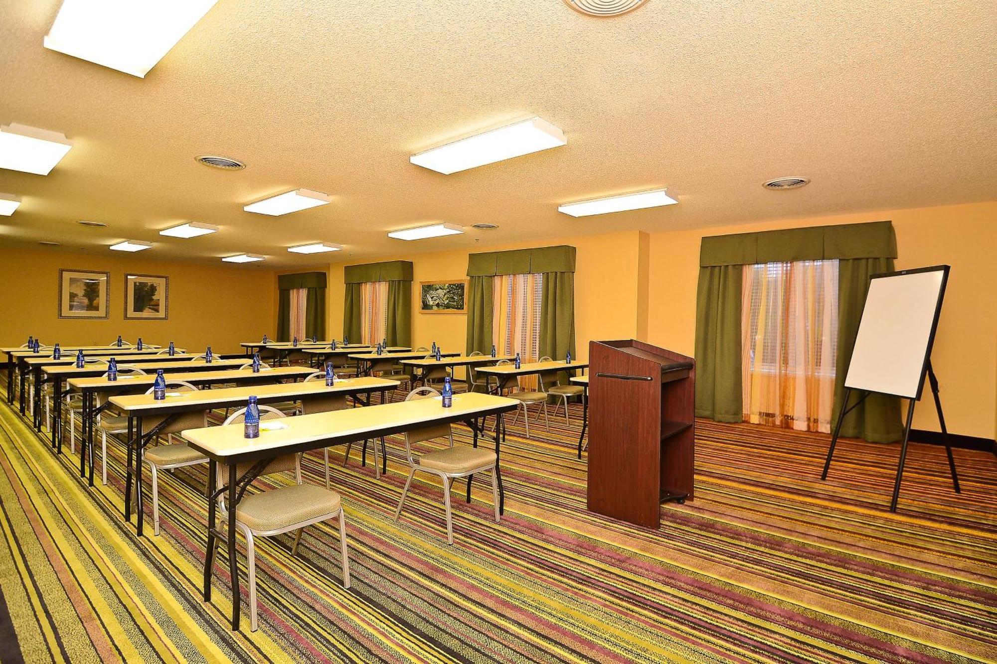 Fairfield Inn & Suites Cherokee Esterno foto